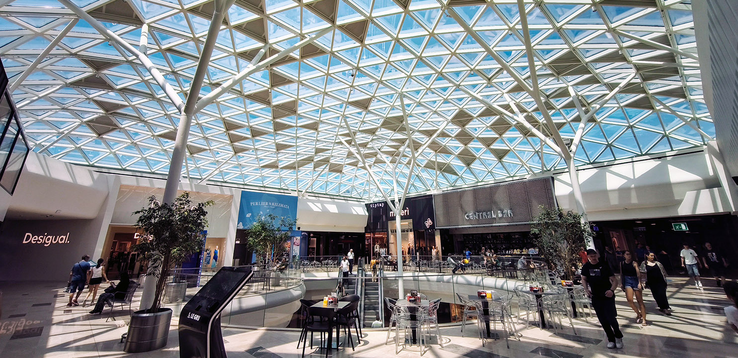 Shopville Le gru – Piazza Nord e Sud, Grugliasco (TO) 4 - Mero Italiana